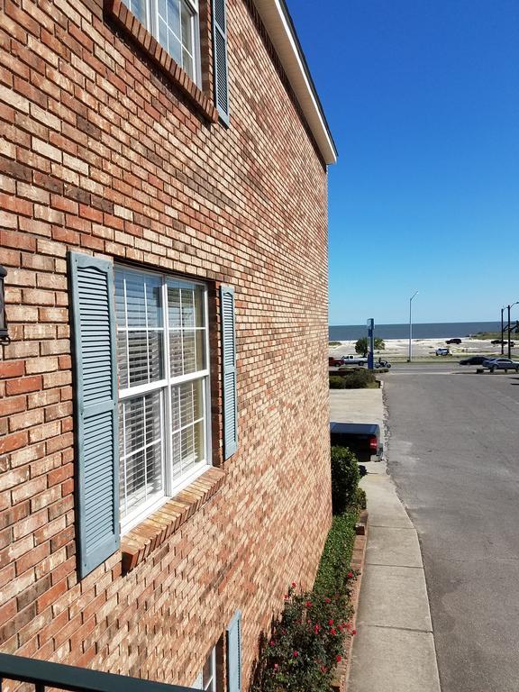 Edgewater Inn - Biloxi Beach Exterior photo